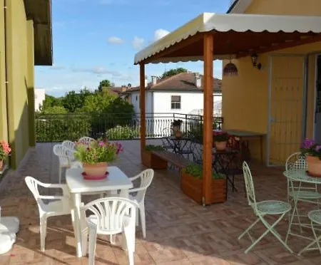 Marilyn Bed and breakfast